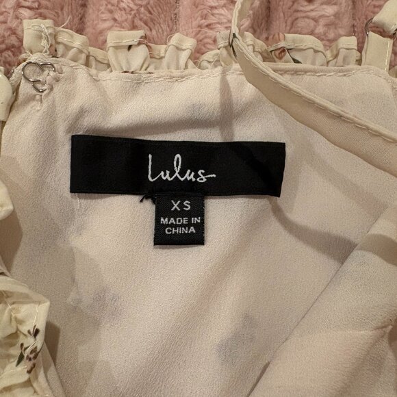 Lulus Floral Dress Size XS - Picture 3 of 3